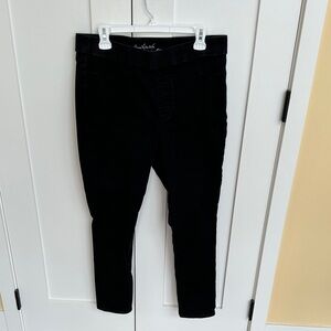 Gloria Vanderbilt Black Slimming Pants Size 14